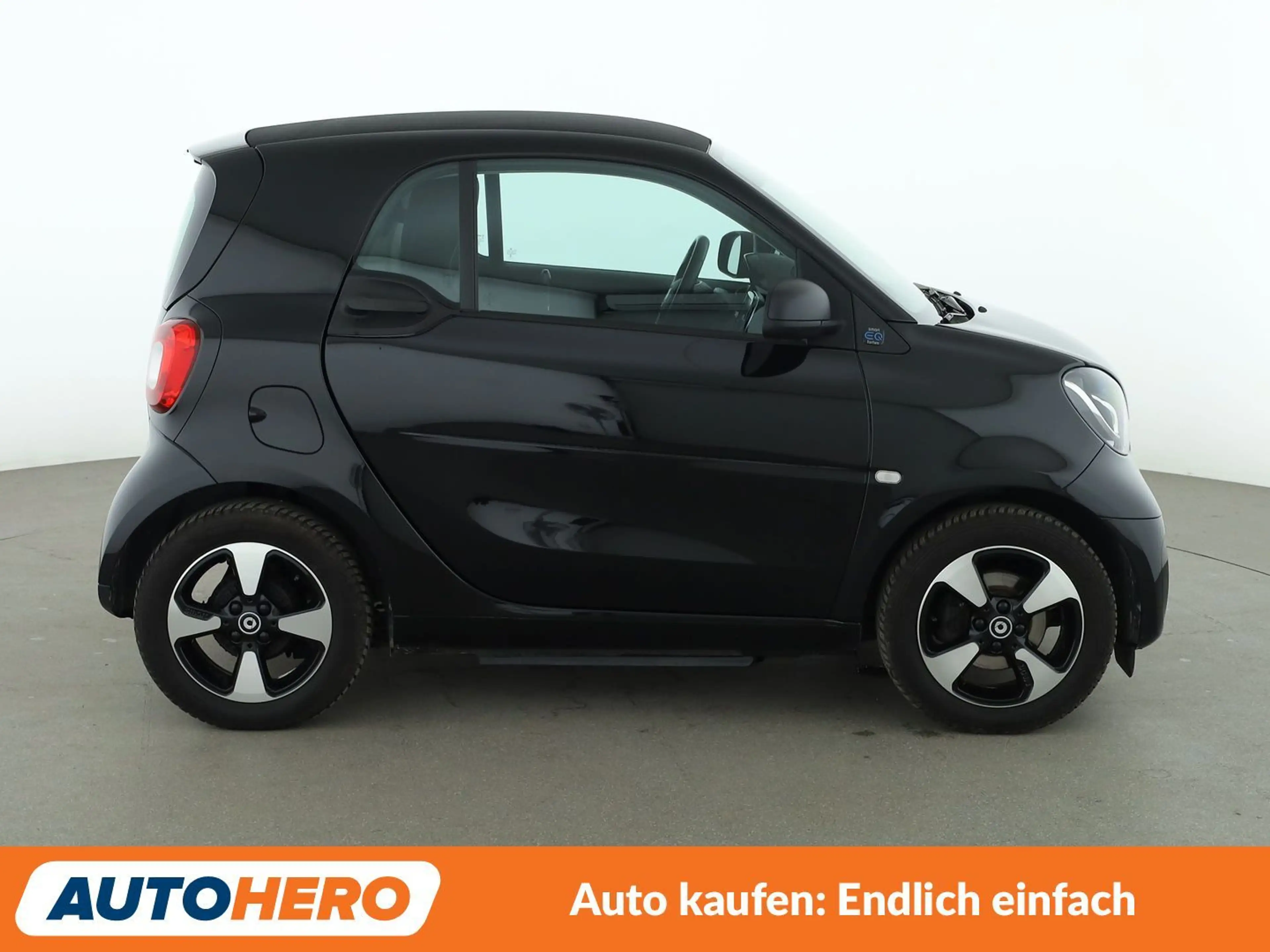 smart forTwo electric drive 60 kW passion Aut.*TEMPO*PDC*SHZ* — photo 7