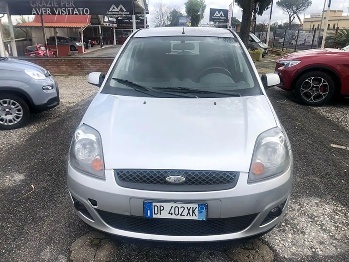 Ford Fiesta Fiesta 5p 1.4 tdci Plus Argento - 2