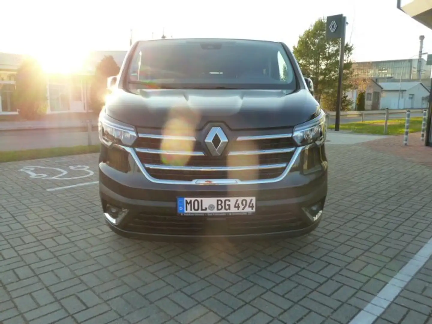 Renault Trafic Trafic dCi 150 Blue dCi 150 Grand Spaceclass Schwarz - 2