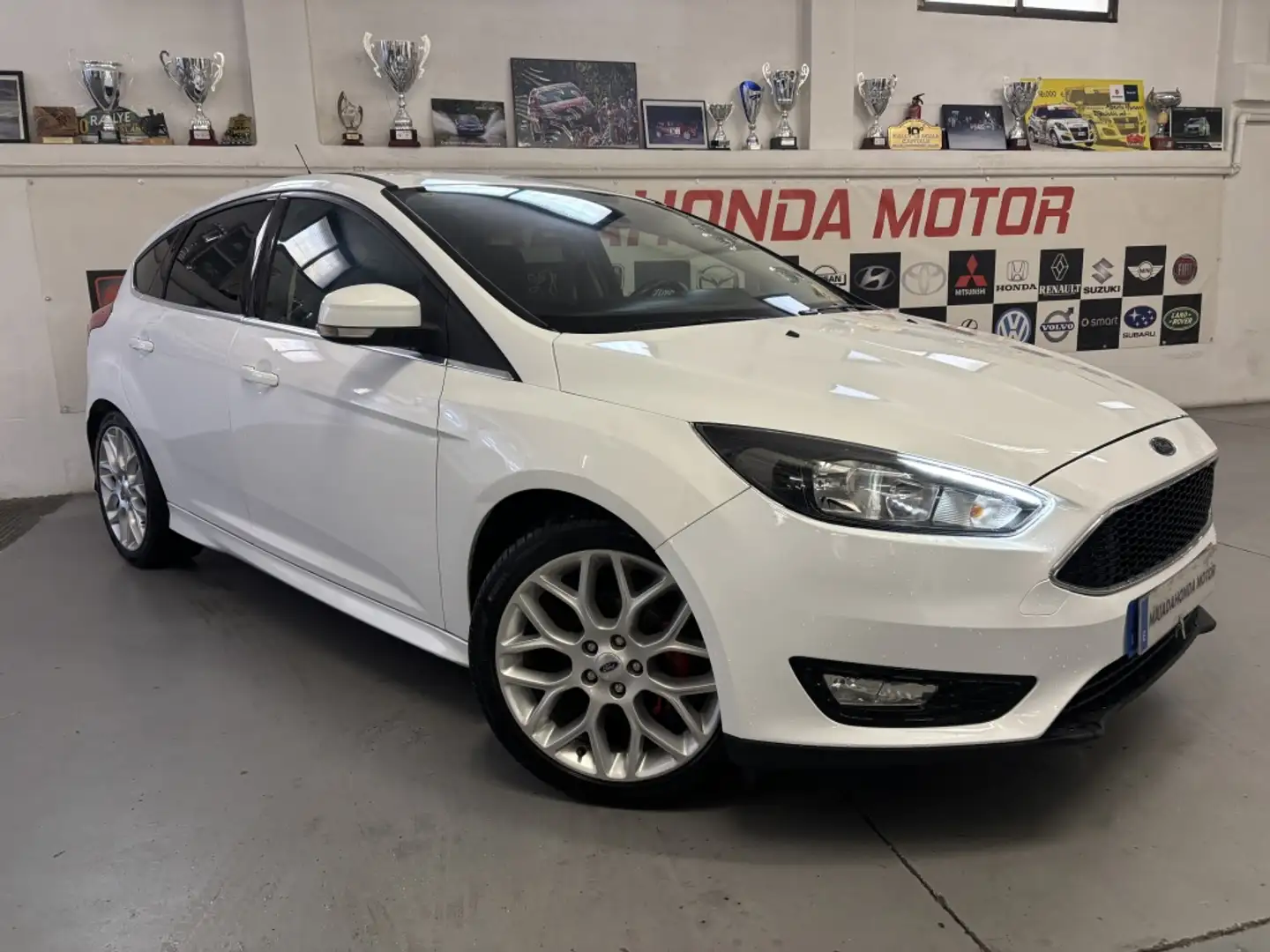 Ford Focus 1.5TDCi Sport 120 Blanco - 2