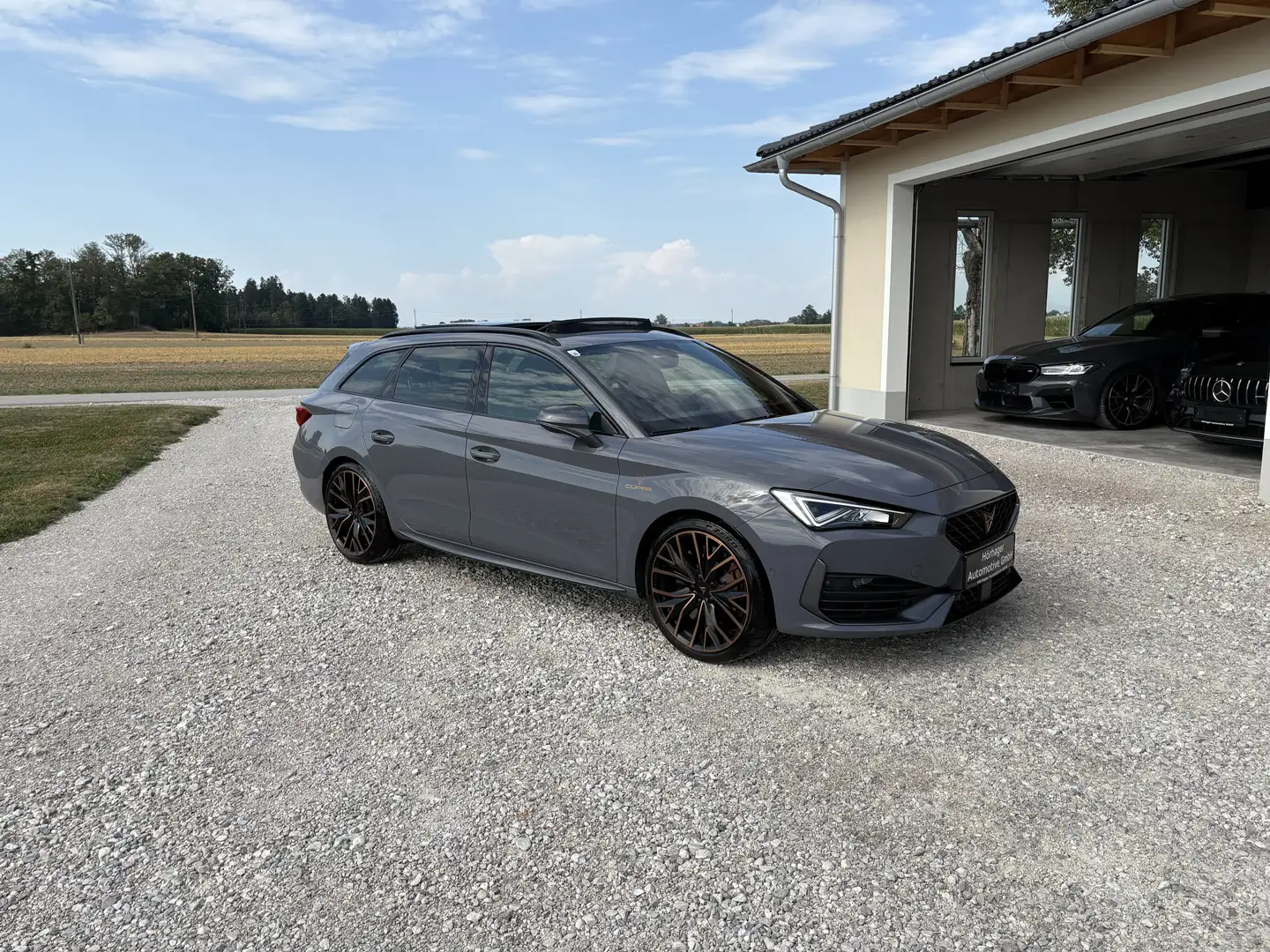 CUPRA Leon VZ 4Drive*Pano*GraphenGrau*Beats*DCC*Verkauft* Grau - 1