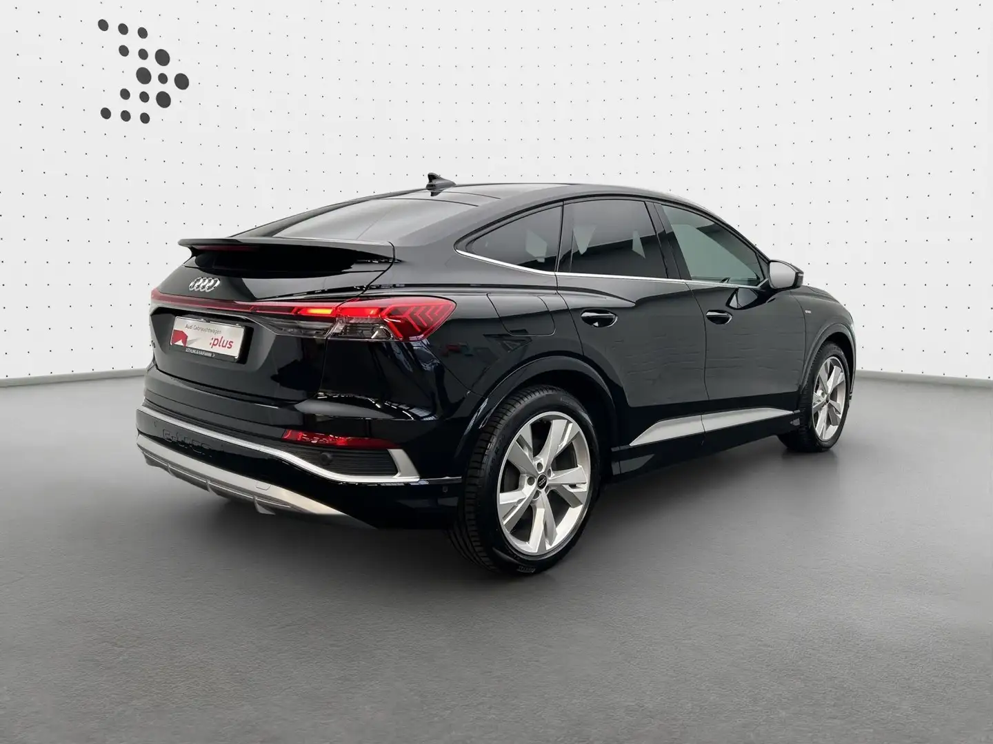 Audi Q4 e-tron 40 S line*LED*Virtual*Navi+* Schwarz - 2