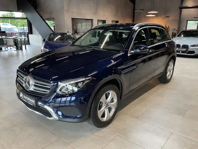 Mercedes-Benz GLC 300 4Matic Exclusive AHK Kamera LED Navi