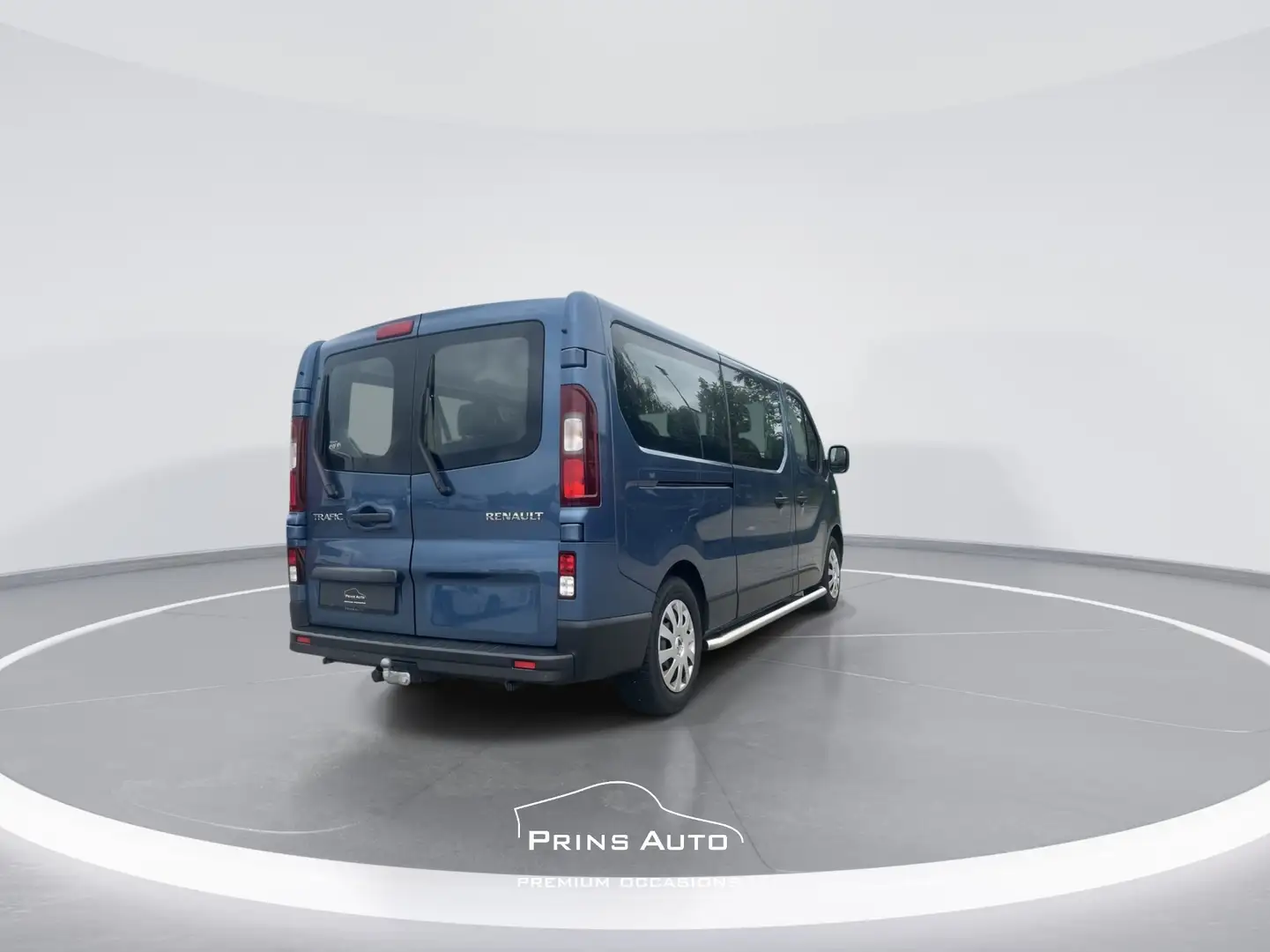 Renault Trafic Passenger 1.6 dCi Grand Authentique Energy |9-PERS Blauw - 2