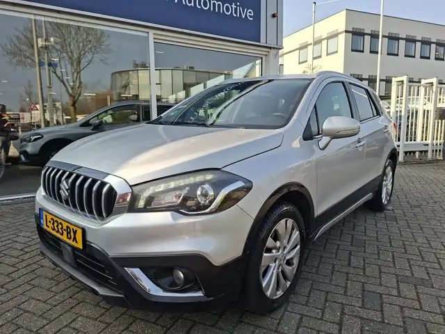 Suzuki SX4 S-Cross 1.0 Boosterjet Comfort / airco / navi car play / c