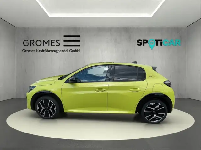Peugeot 208 view 6