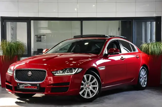 Jaguar XE 2.0 PORTFOLIO | PANORAMADAK | 200PK | NAP | LANEAS