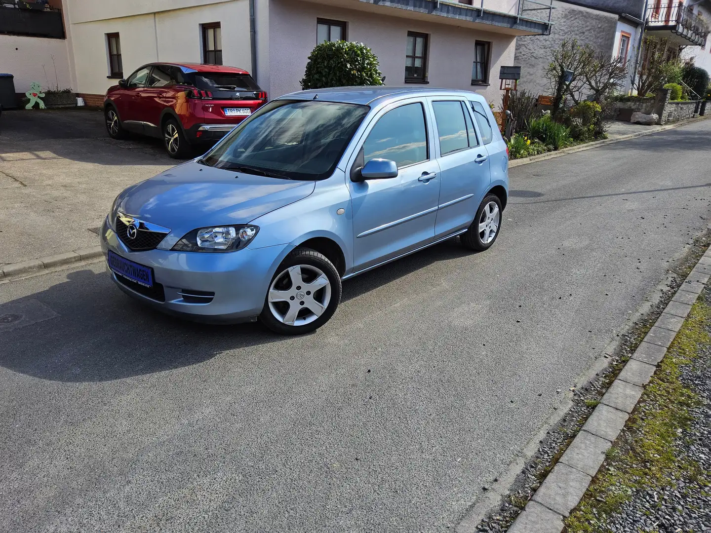 Mazda 2 1.4l Active/TÜV+AU NEU/5-türig/2. Hand Blau - 2