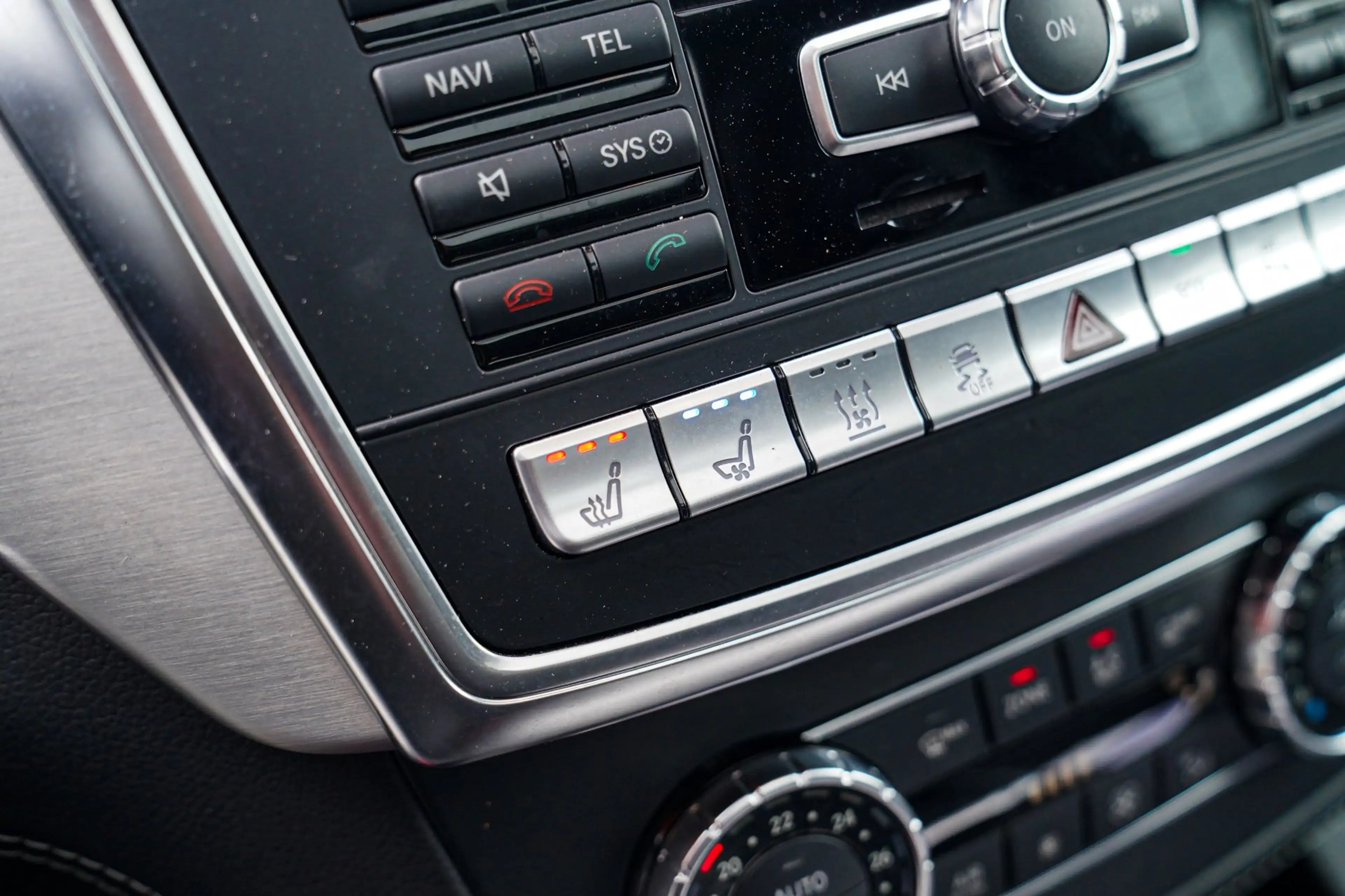 Mercedes-Benz GL 63 AMG 4MATIC - Stoelverwarming/Verkoeling | Elektrische — photo 45