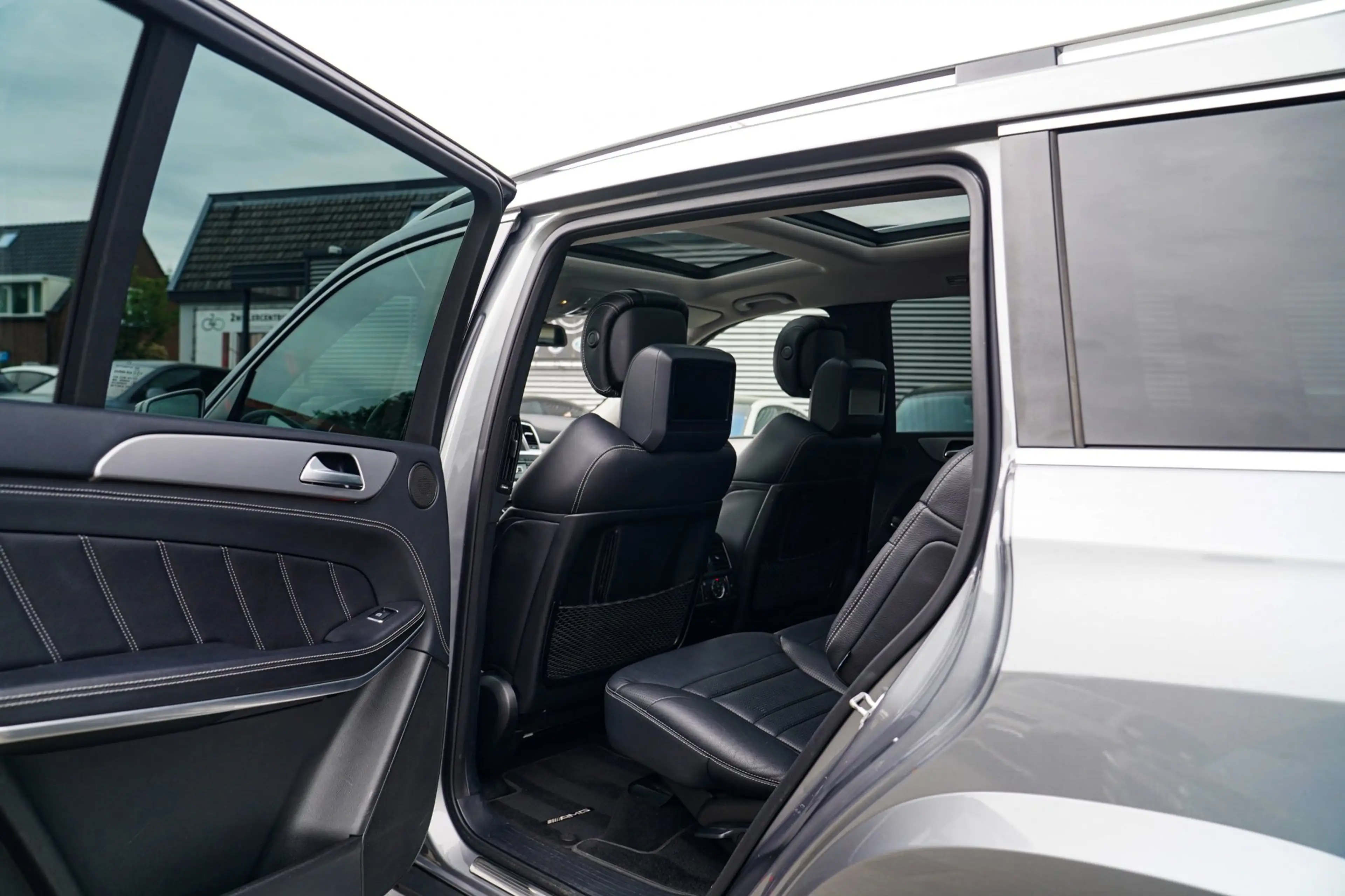 Mercedes-Benz GL 63 AMG 4MATIC - Stoelverwarming/Verkoeling | Elektrische — photo 34