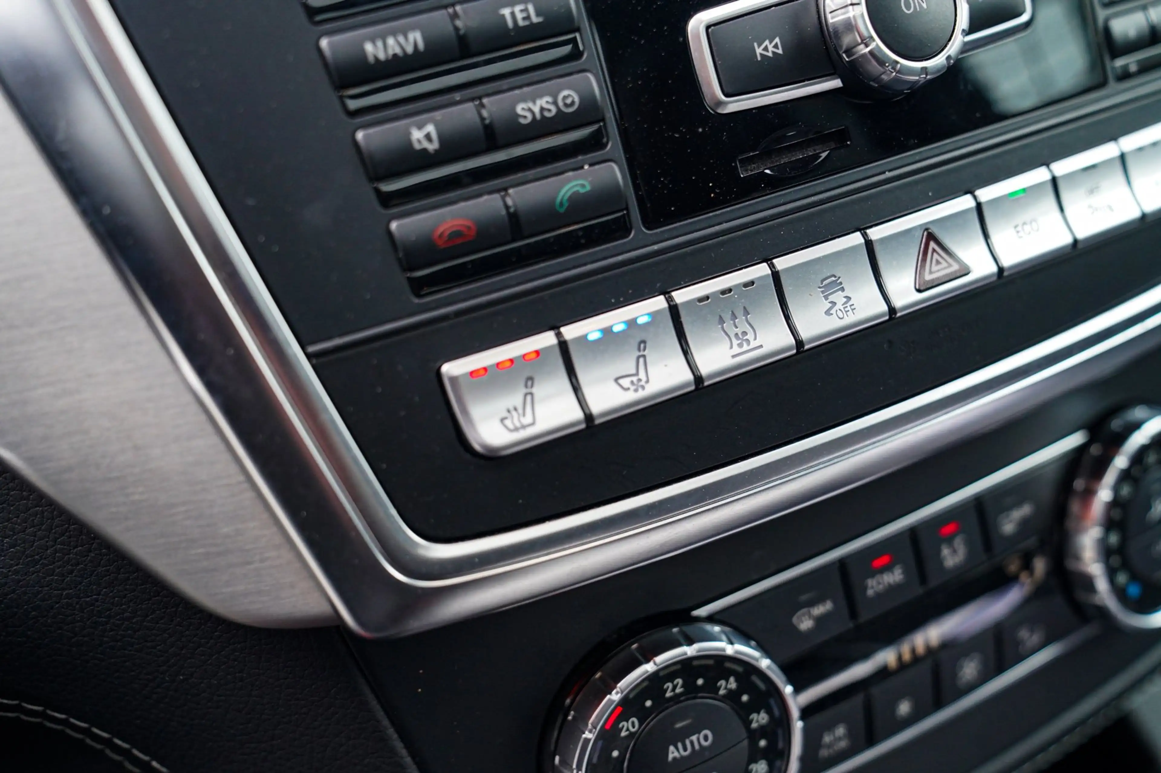 Mercedes-Benz GL 63 AMG 4MATIC - Stoelverwarming/Verkoeling | Elektrische — photo 44