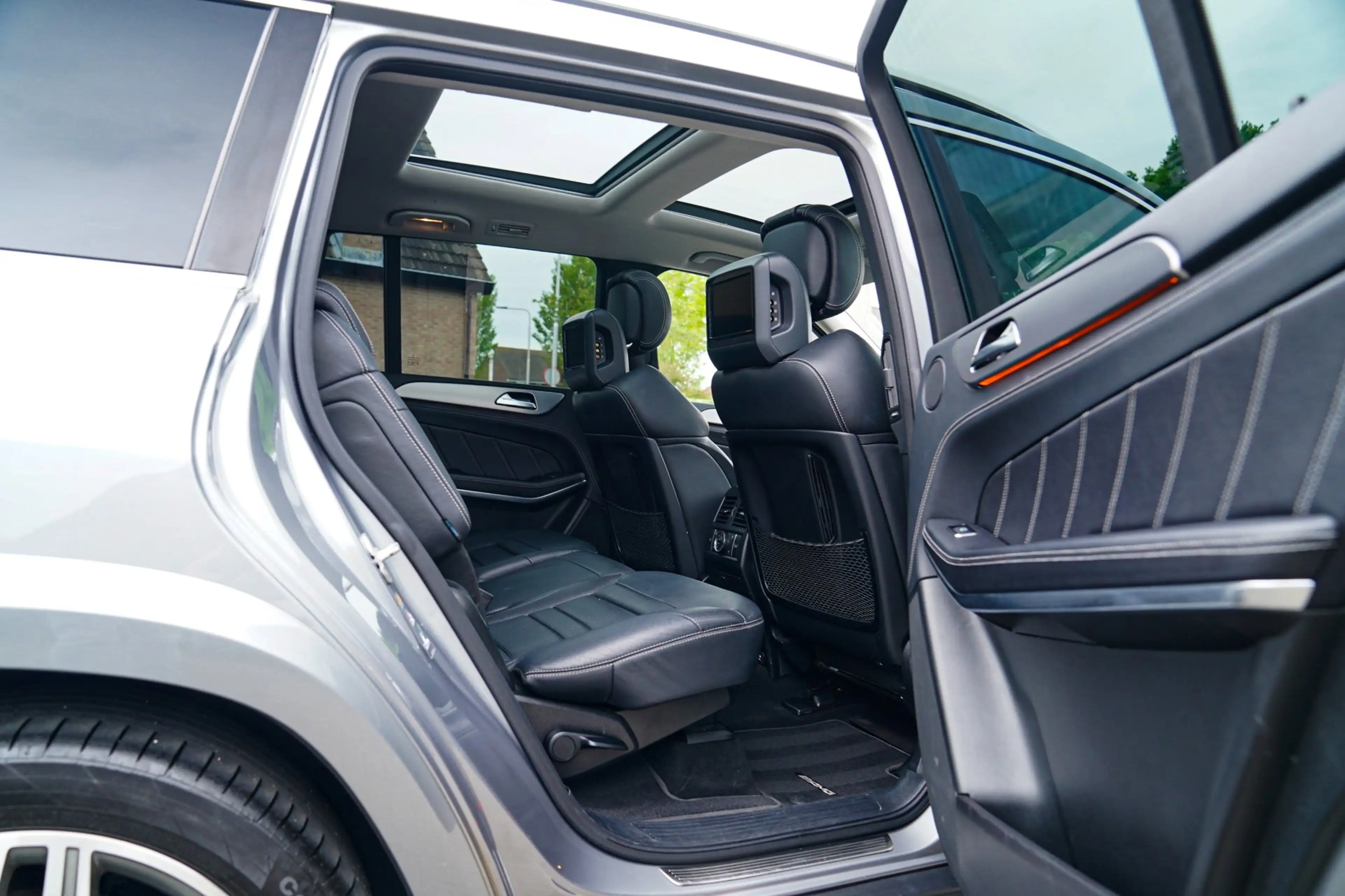 Mercedes-Benz GL 63 AMG 4MATIC - Stoelverwarming/Verkoeling | Elektrische — photo 46