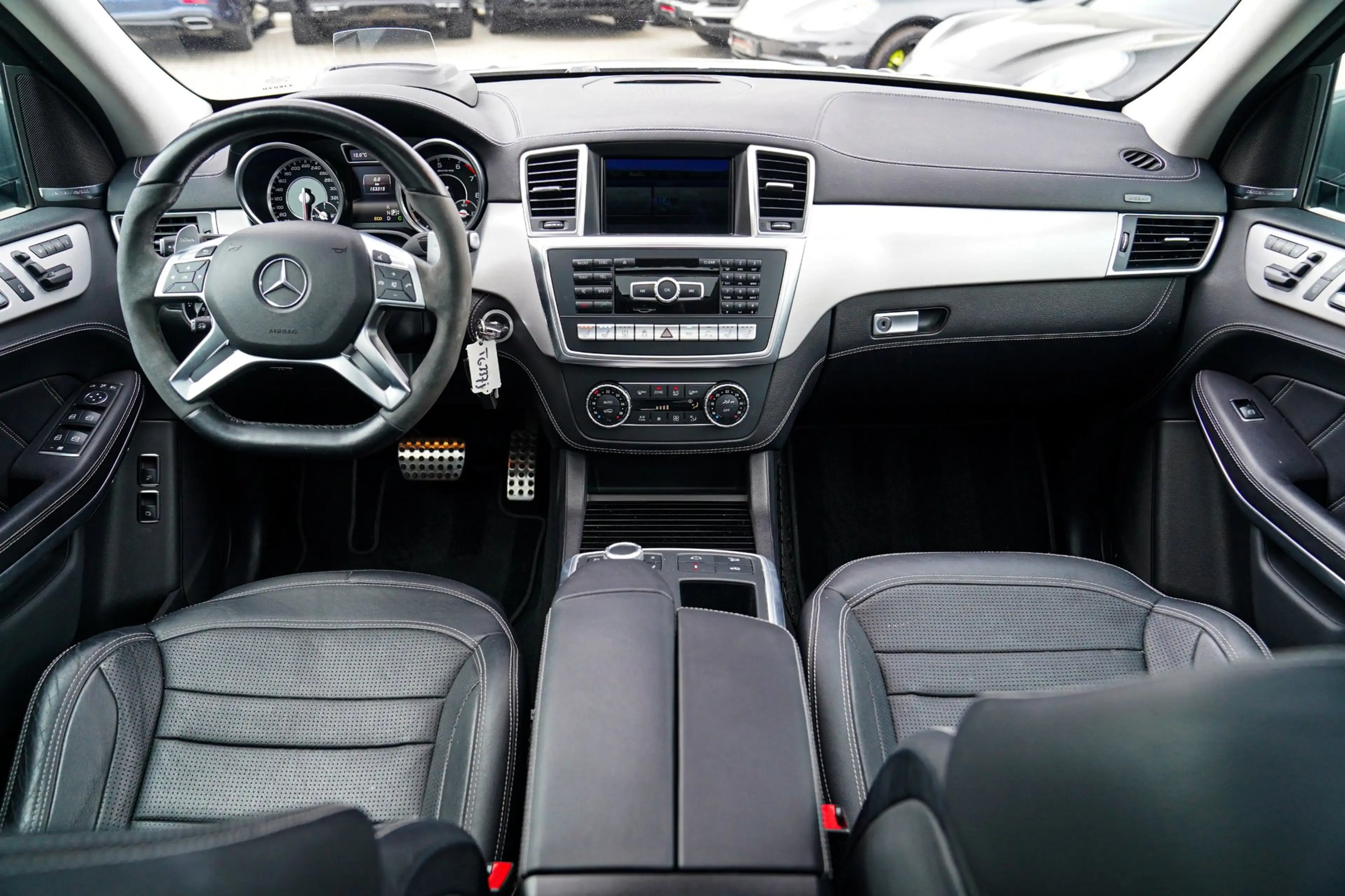 Mercedes-Benz GL 63 AMG 4MATIC - Stoelverwarming/Verkoeling | Elektrische — photo 50
