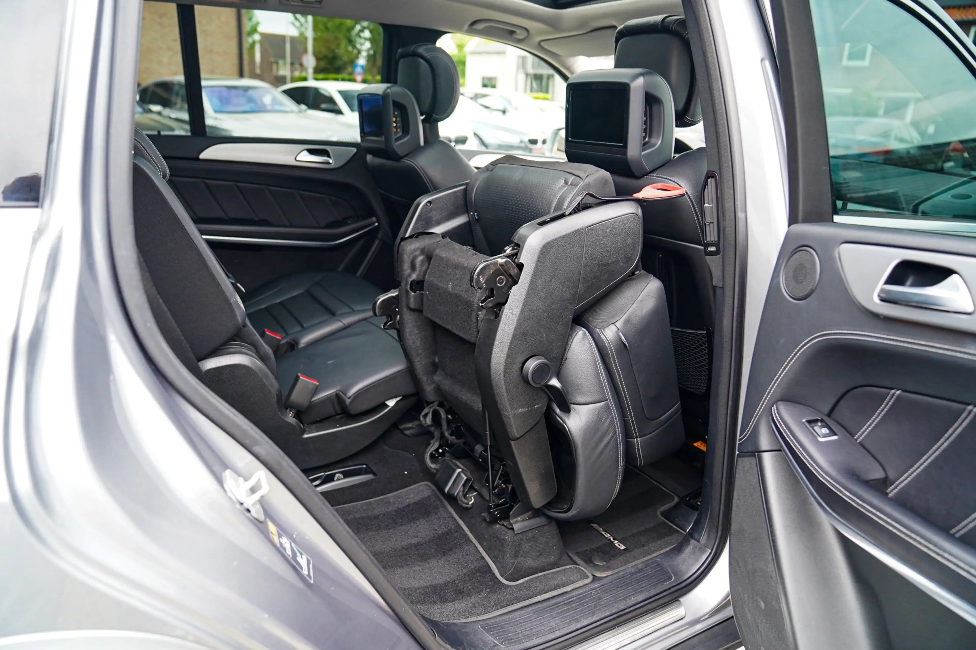 Mercedes-Benz GL 63 AMG 4MATIC - Stoelverwarming/Verkoeling | Elektrische — photo 48