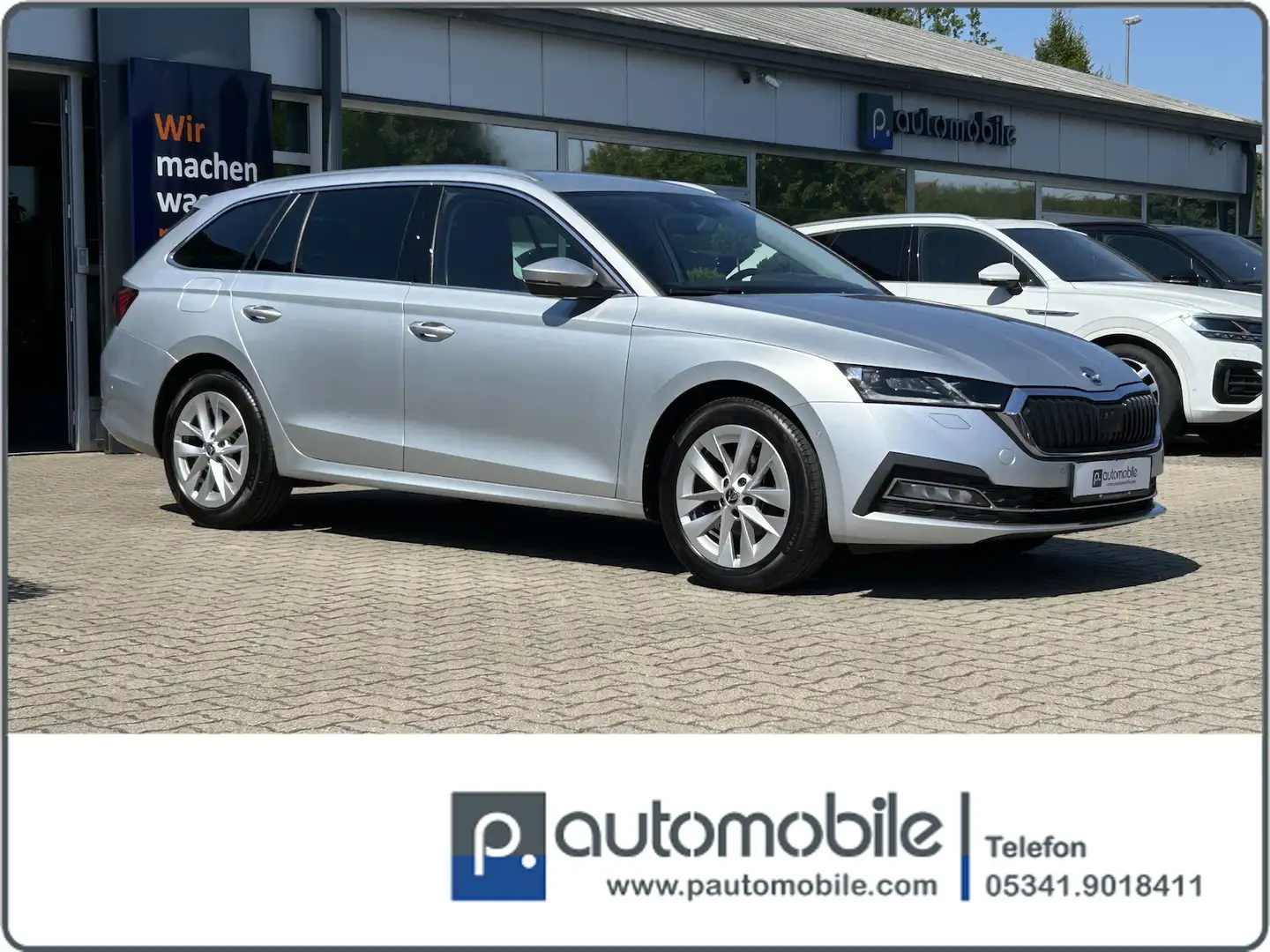 Skoda Octavia Combi 2.0 TDI DSG Style*STANDHEIZUNG*VC Silber - 1
