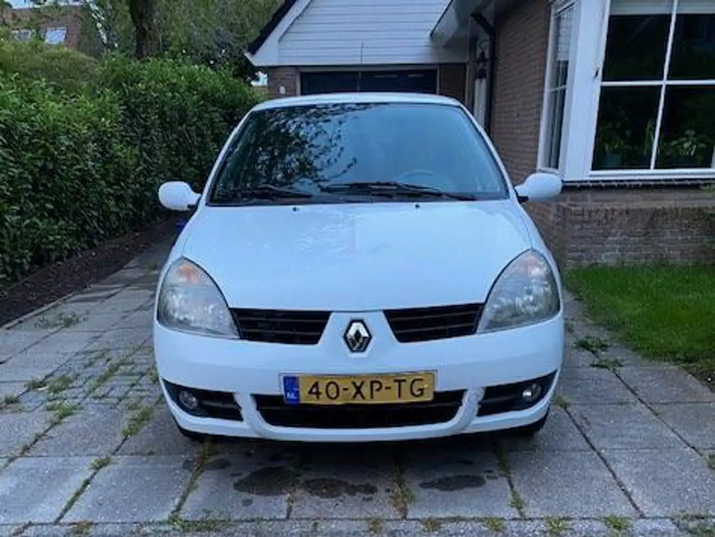 Renault Clio Clio 1.2-16V Campus Wit - 2