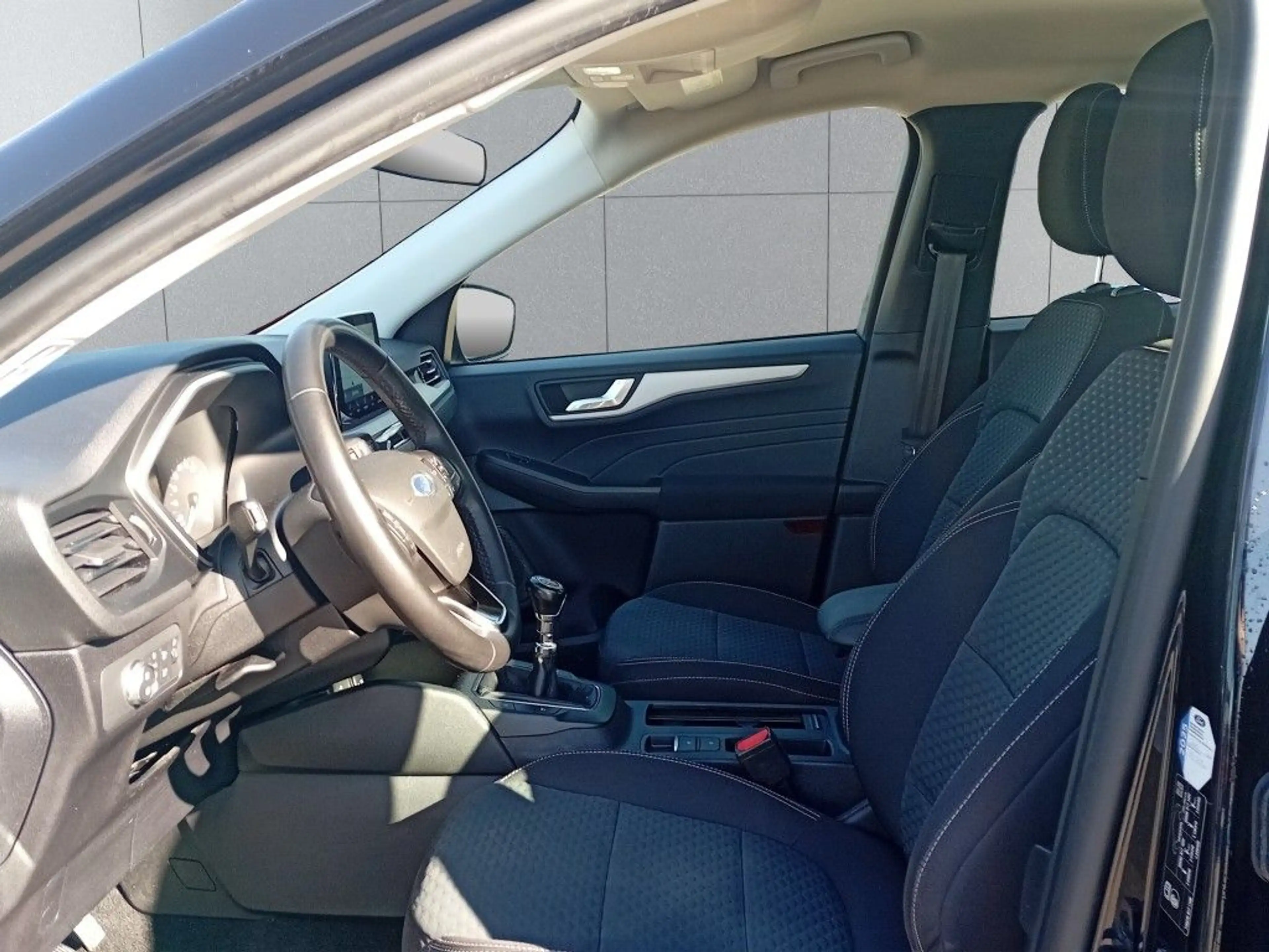 Ford Kuga 1.5 EcoBoost COOL&CONNECT — photo 9