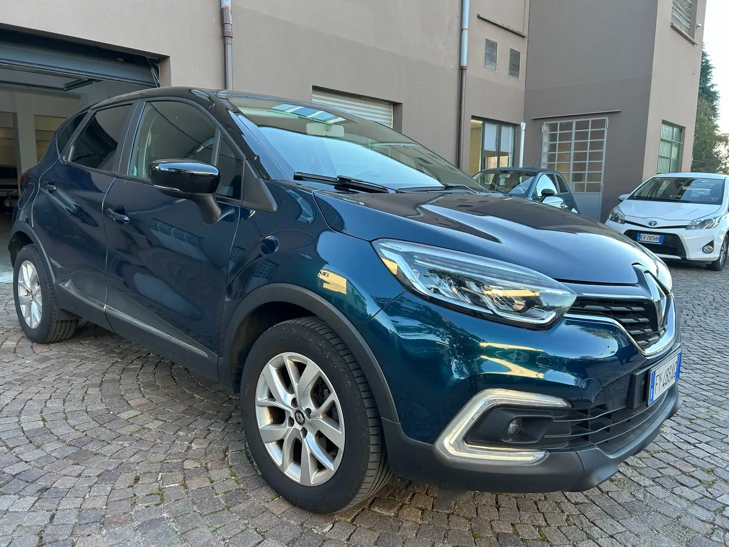 Renault Captur Captur I 2019 1.3 tce Business 130cv fap Bleu - 2