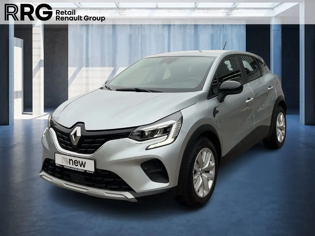 Renault Captur ZEN TCe 90 — photo 1 of 22