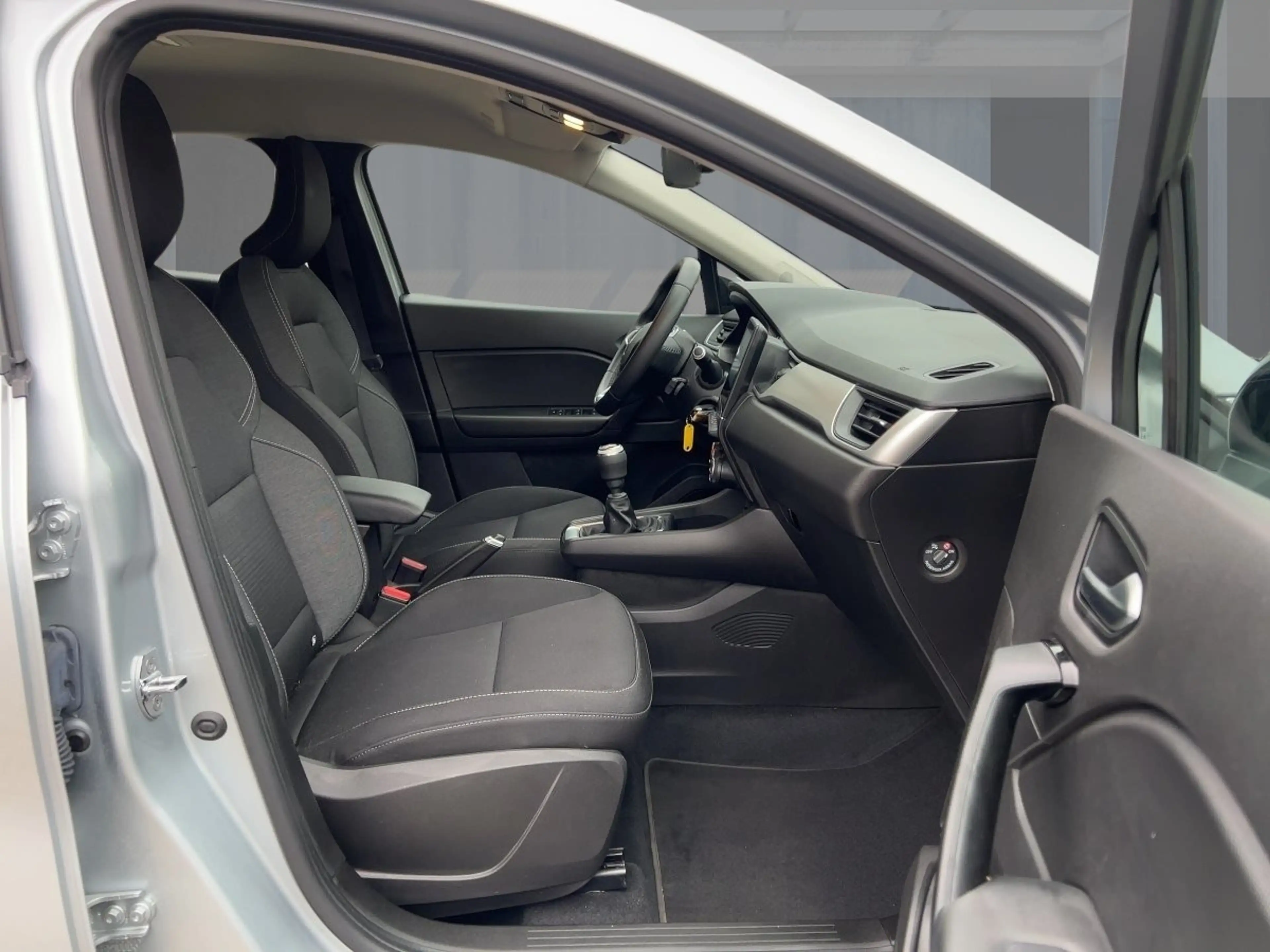 Renault Captur ZEN TCe 90 — photo 8