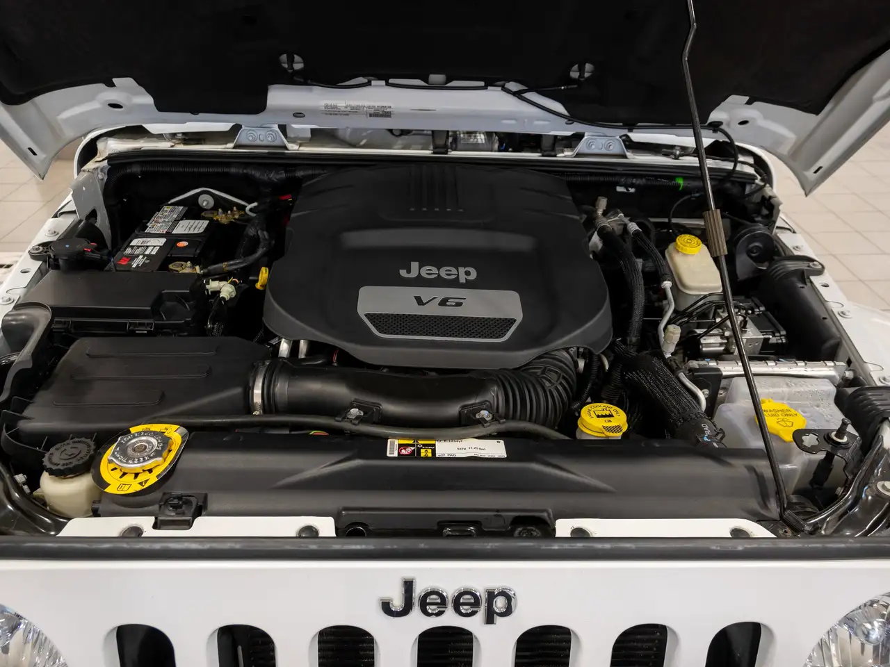 Jeep Wrangler снимка Jeep Wrangler