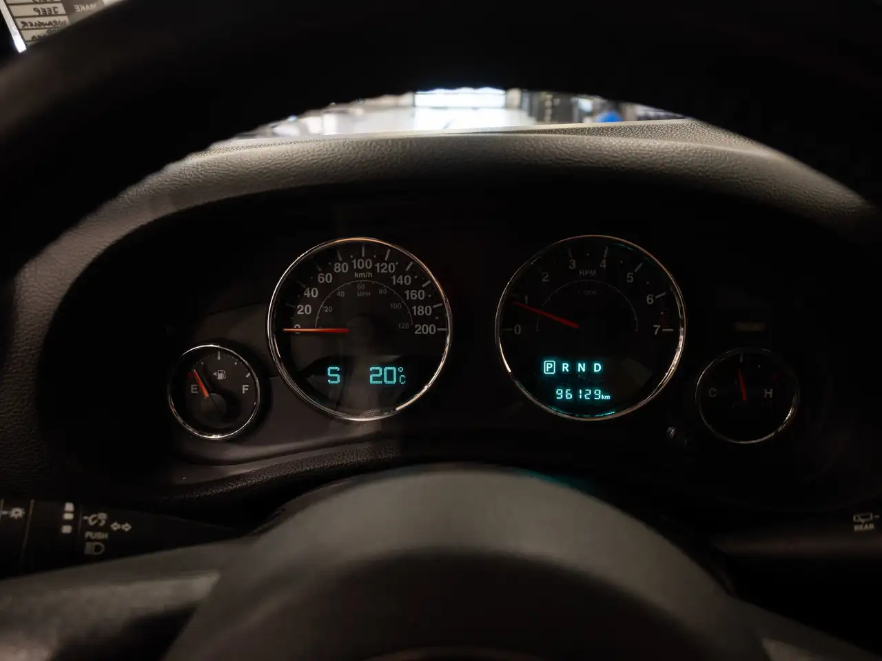 Jeep Wrangler снимка Jeep Wrangler