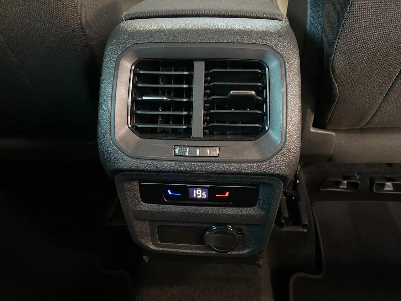 Volkswagen Tiguan 1.5 TSI ACT Life 8
