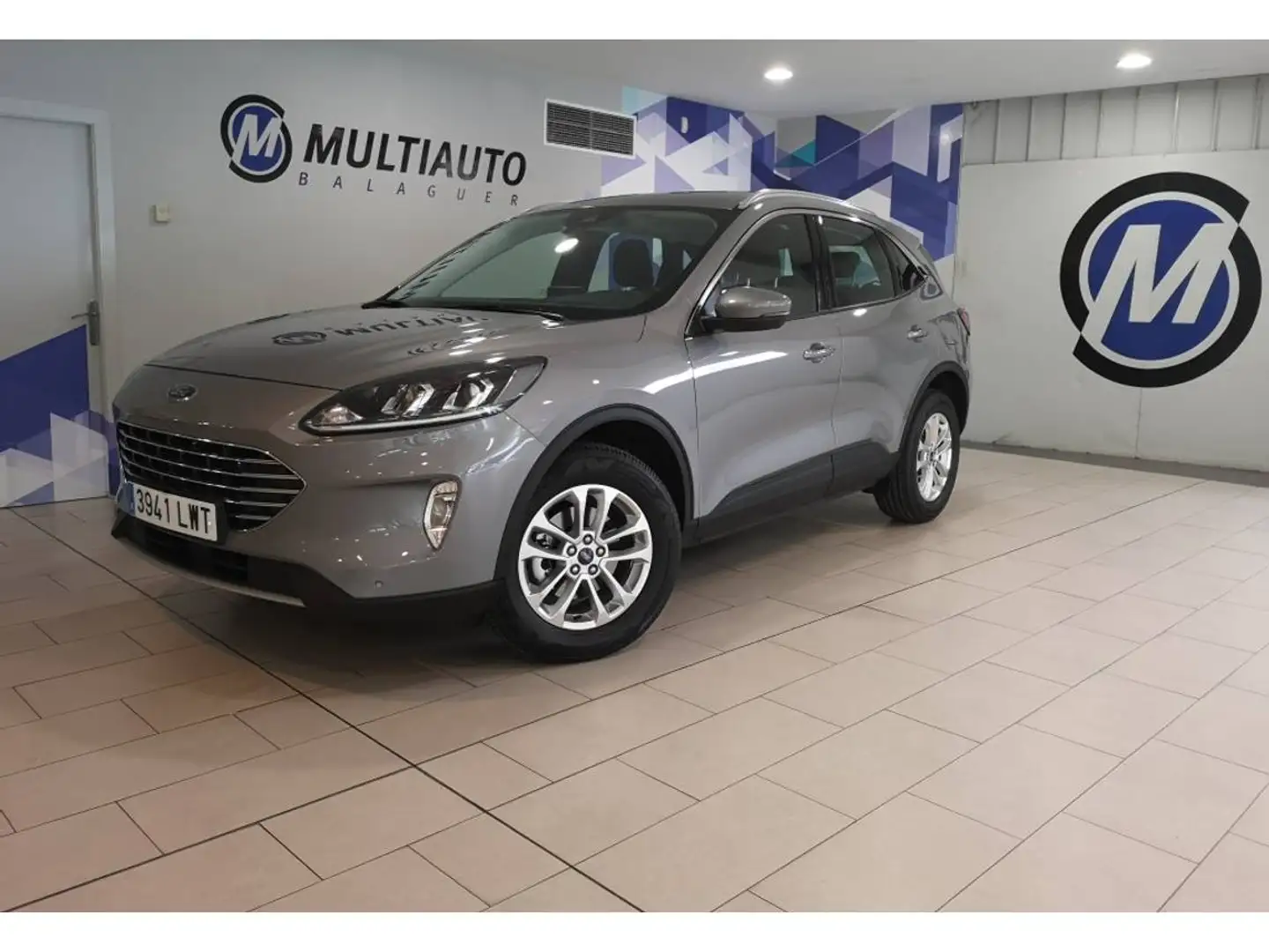 Ford Kuga 2.5 Duratec FHEV Titanium 4x2 Aut. Plateado - 1