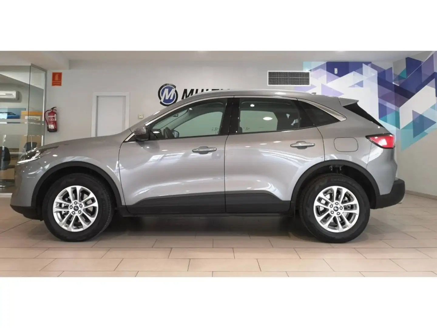 Ford Kuga 2.5 Duratec FHEV Titanium 4x2 Aut. Plateado - 2