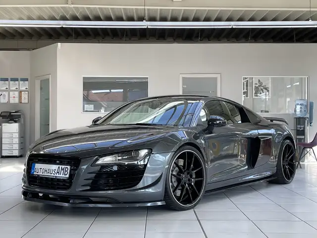Audi R8 V8 Twin Turbo Carbon Paket 650PS B&O