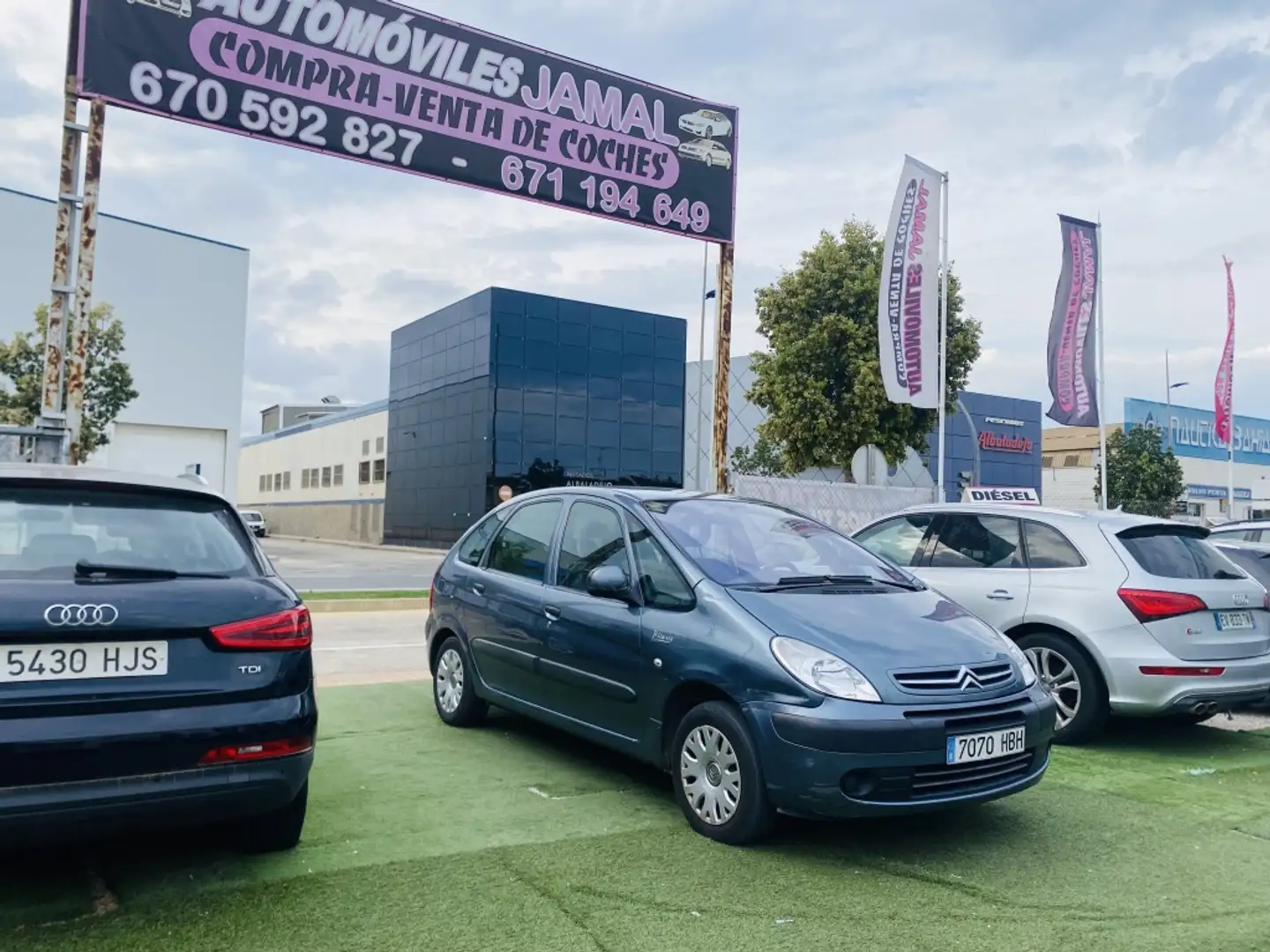 Citroen Xsara Picasso 1.6HDi LX Plus 92 Bleu - 1