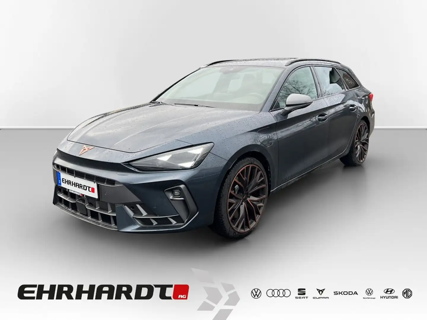 CUPRA Leon Sportstourer e-Hybrid 1.5 TSI DSG VZ COPPER DCC... Grau - 1