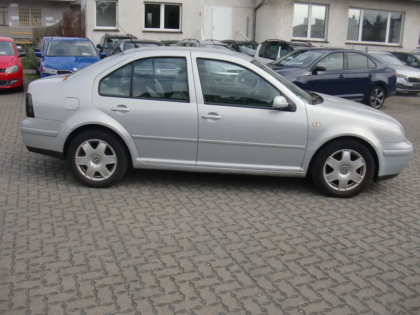 Volkswagen Bora 1.6 Trendline Silber - 2