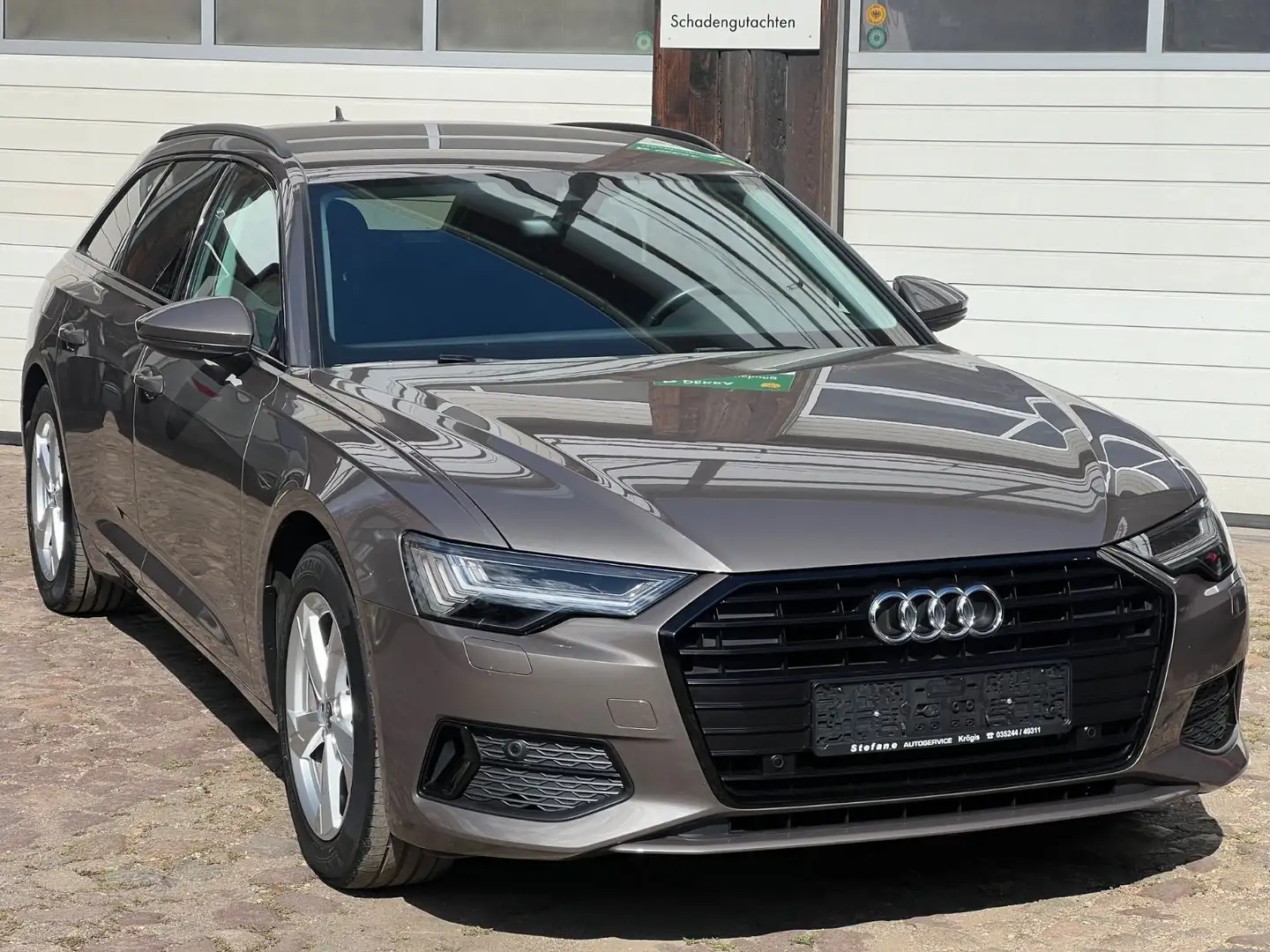 Audi A6 Avant 40 TDI sport * HDMatrix-LED * AHK Braun - 1