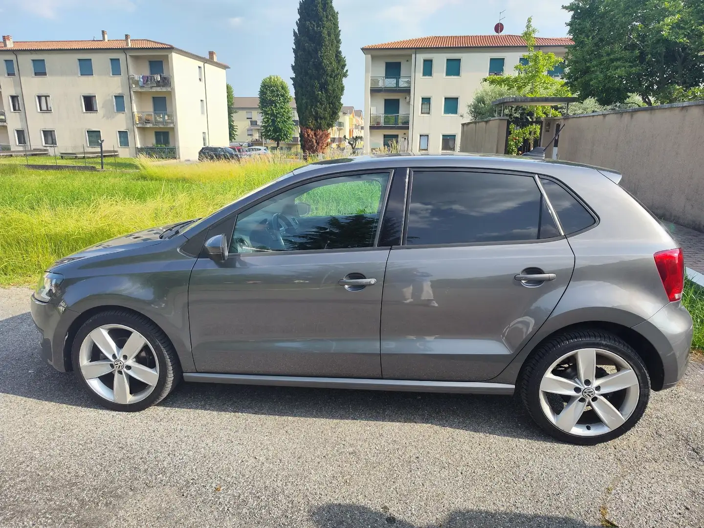 Volkswagen Polo 5p 1.6 tdi Highline 90cv - 2