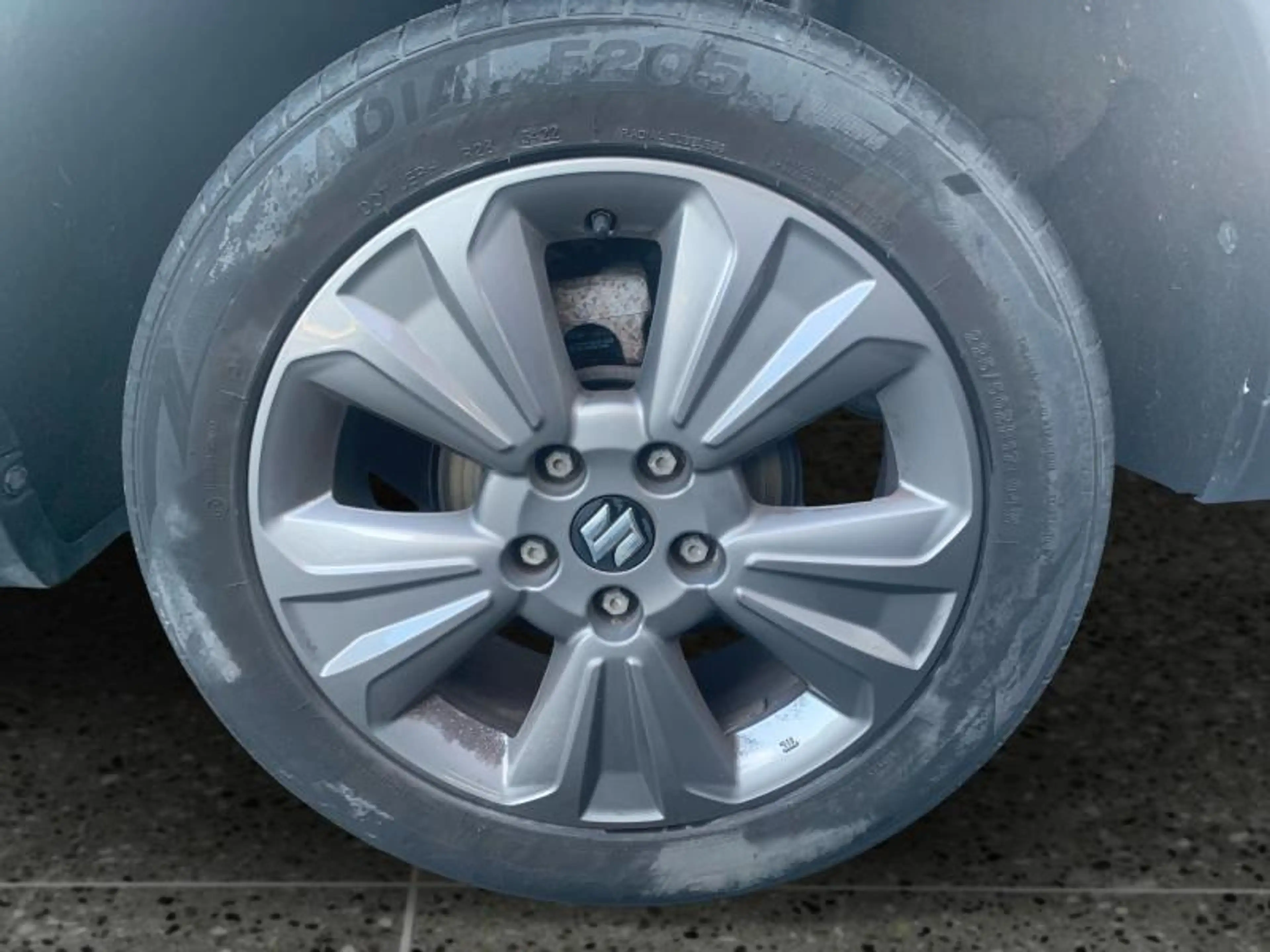 Suzuki Vitara GL+ — photo 14