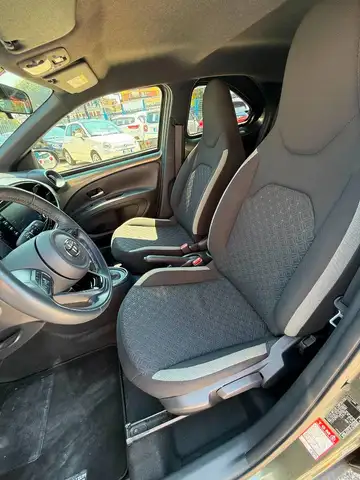 Toyota Aygo X view 9