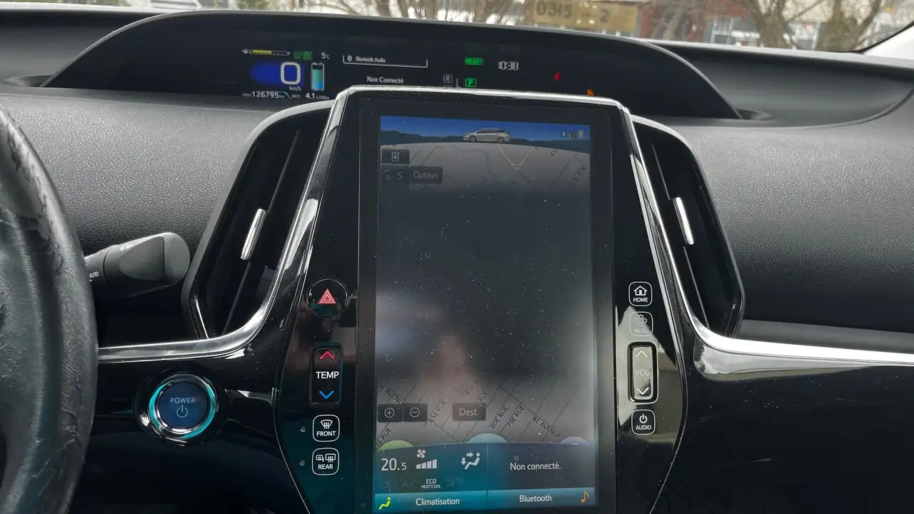 Toyota Prius снимка Toyota Prius