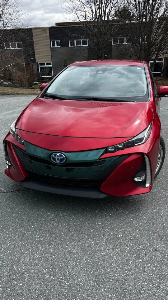 Toyota Prius снимка Toyota Prius