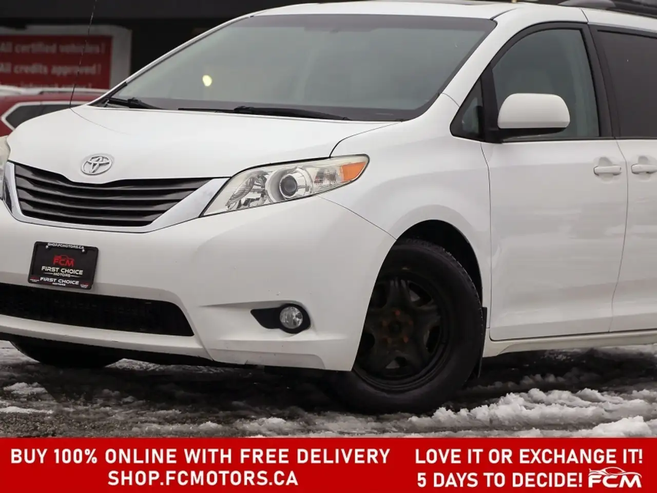 Toyota Sienna снимка Toyota Sienna