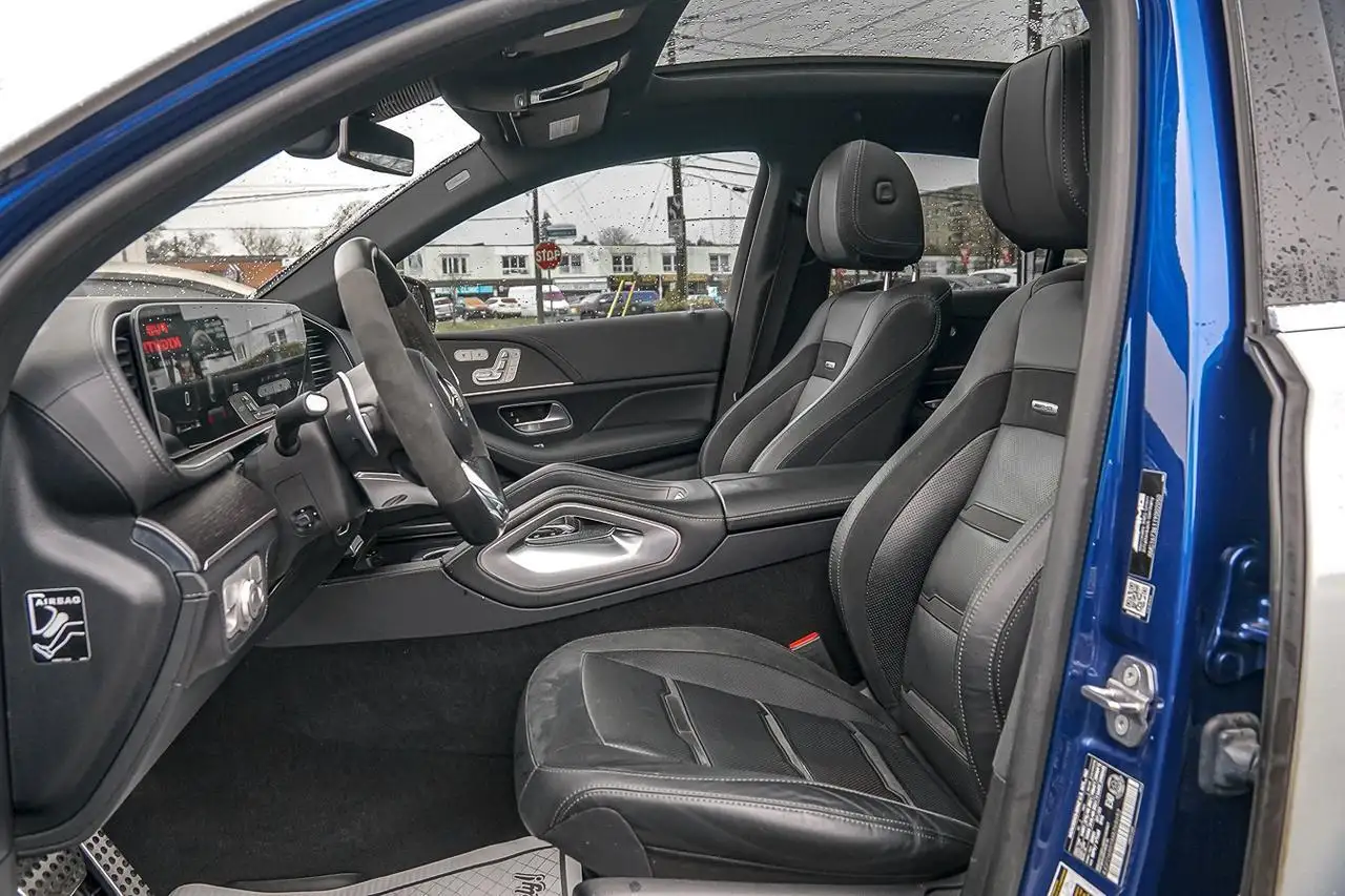 Mercedes-Benz GLE снимка Mercedes-Benz GLE