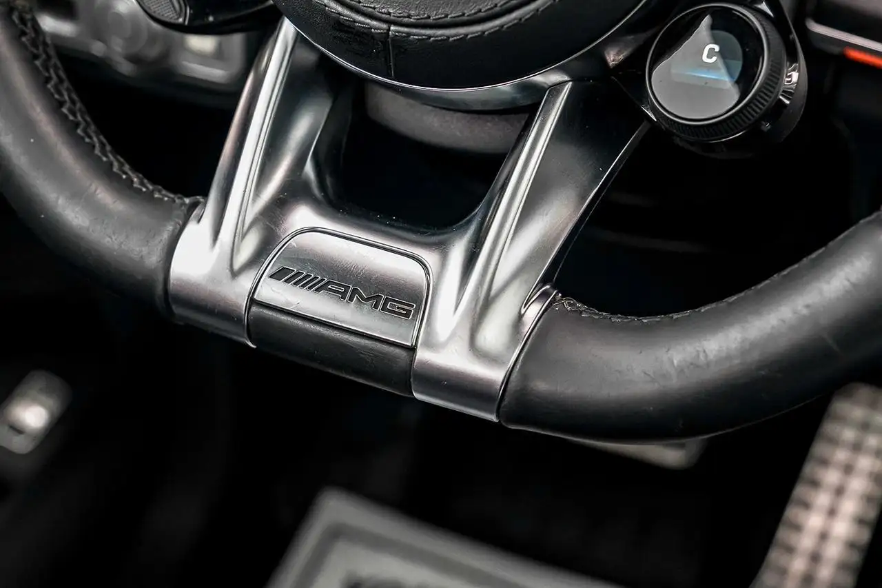 Mercedes-Benz GLE снимка Mercedes-Benz GLE