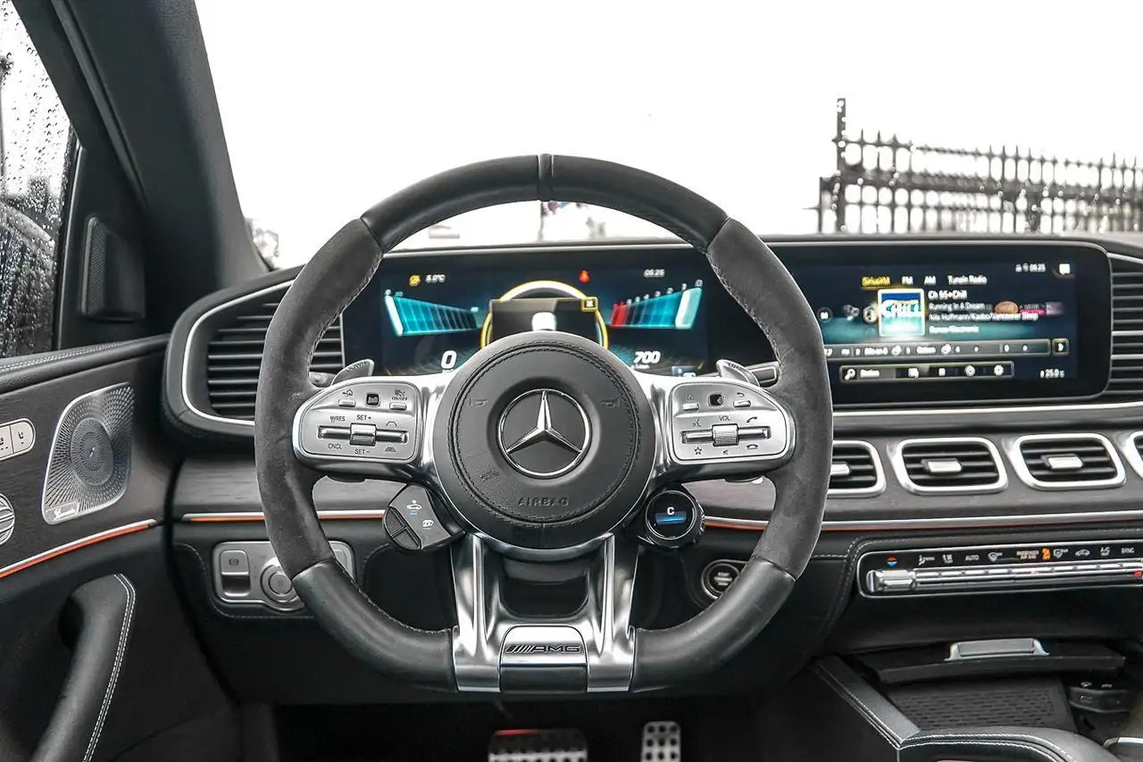 Mercedes-Benz GLE снимка Mercedes-Benz GLE
