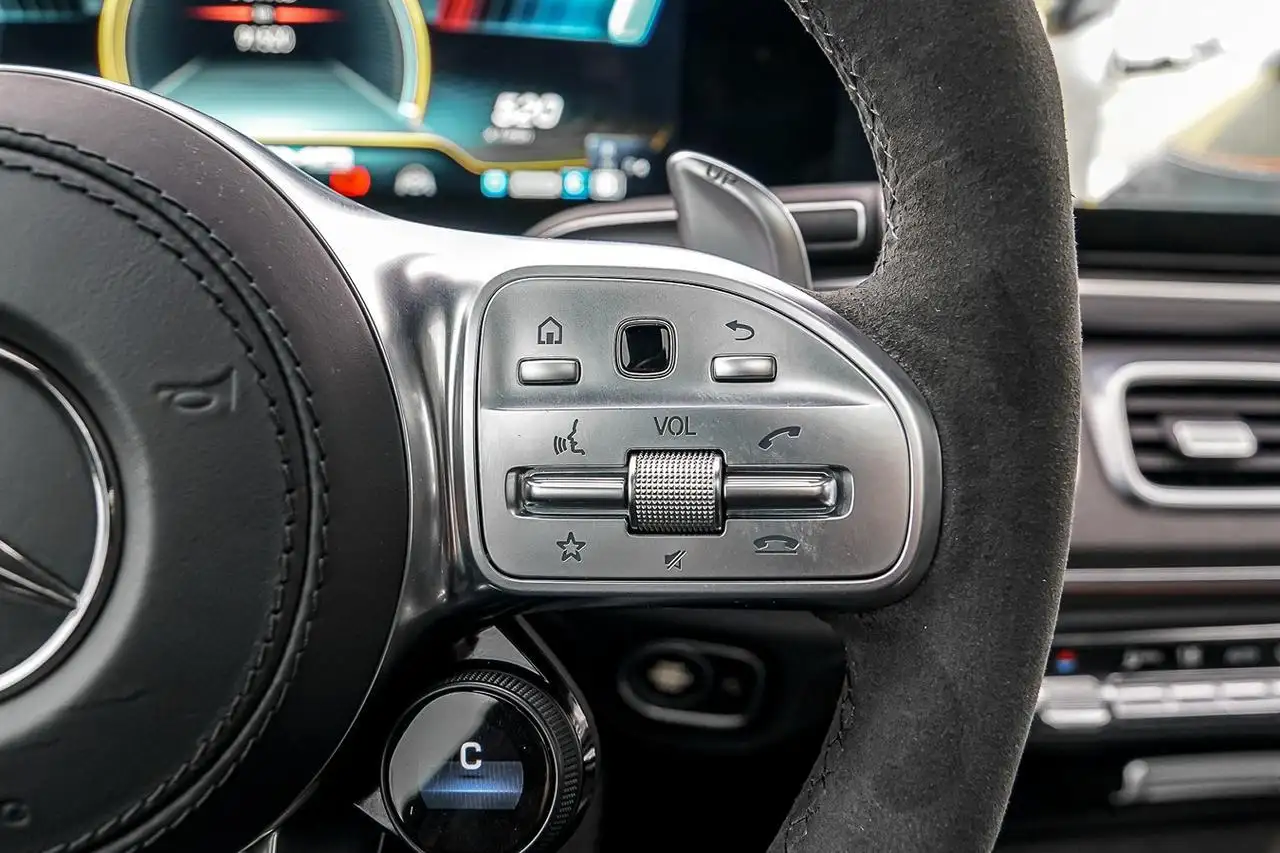 Mercedes-Benz GLE снимка Mercedes-Benz GLE