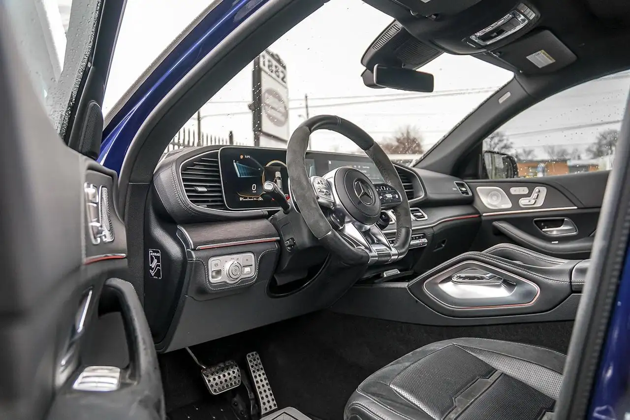 Mercedes-Benz GLE снимка Mercedes-Benz GLE