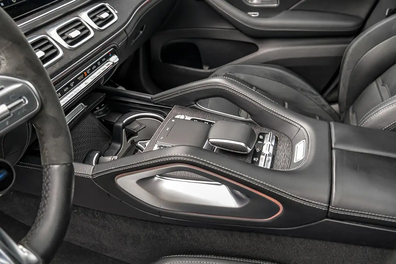 Mercedes-Benz GLE снимка Mercedes-Benz GLE