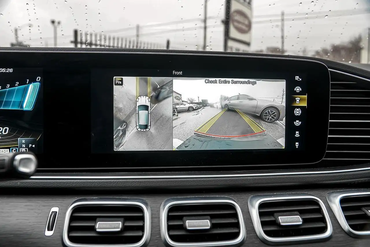 Mercedes-Benz GLE снимка Mercedes-Benz GLE