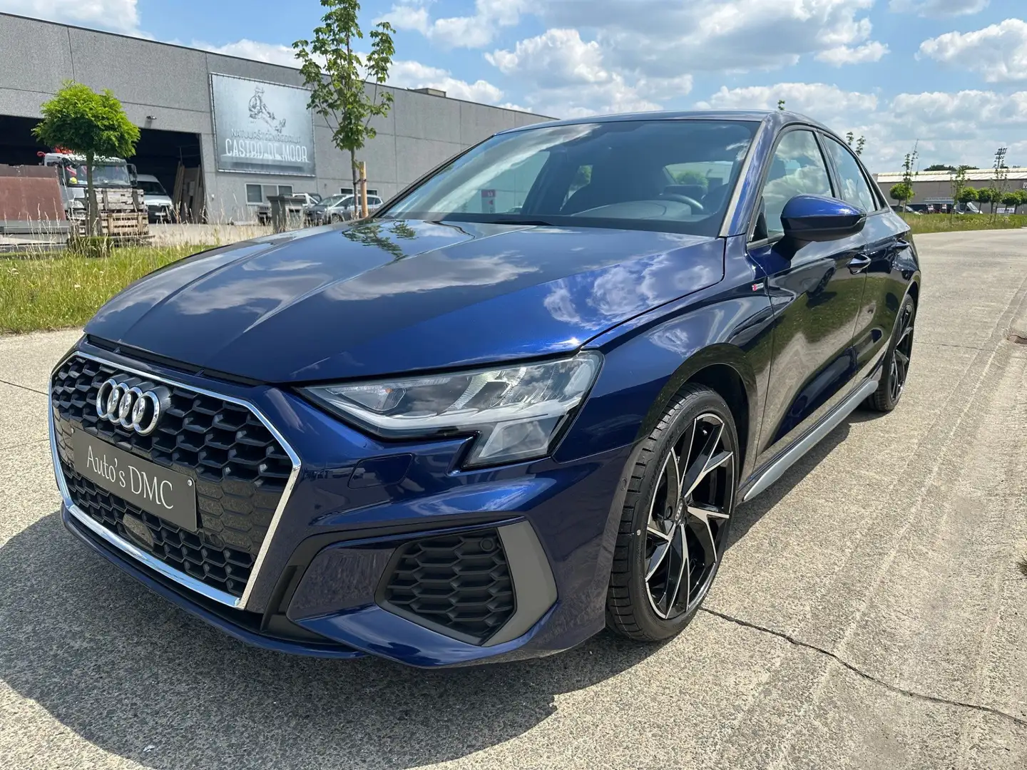 Audi A3 30 TFSI * S line *s- tronic*camera*leder*gps*.. Bleu - 2