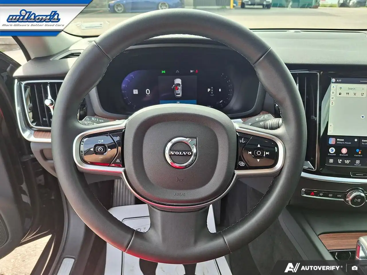 Volvo V60 Cross Country снимка Volvo V60 Cross Country