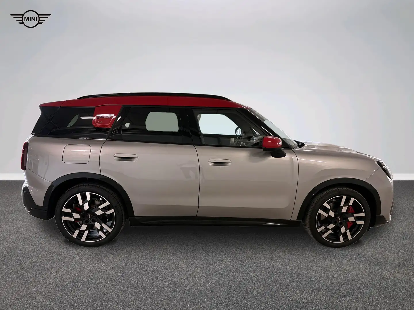 MINI John Cooper Works Countryman MINI Countryman John Cooper Works ALL4 Grey - 2